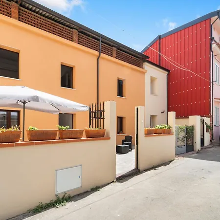 Giovia 3* Гуспини