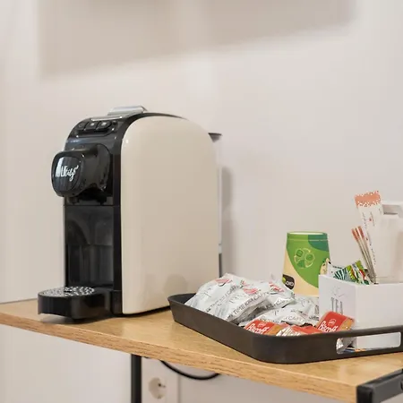 Giovia Affittacamere 3*