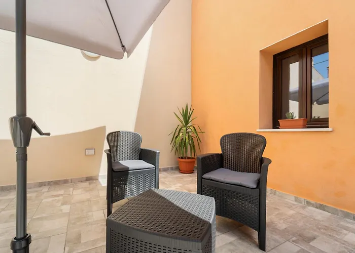 Giovia Casa de hóspedes 3*